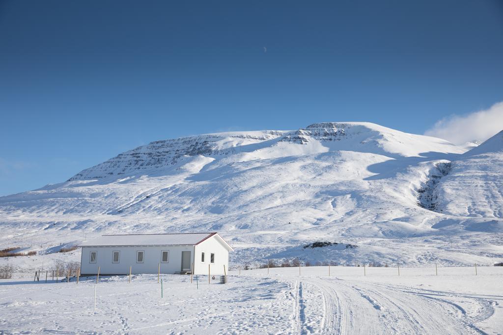 Guesthouse Baegisa Akureyri Exterior foto